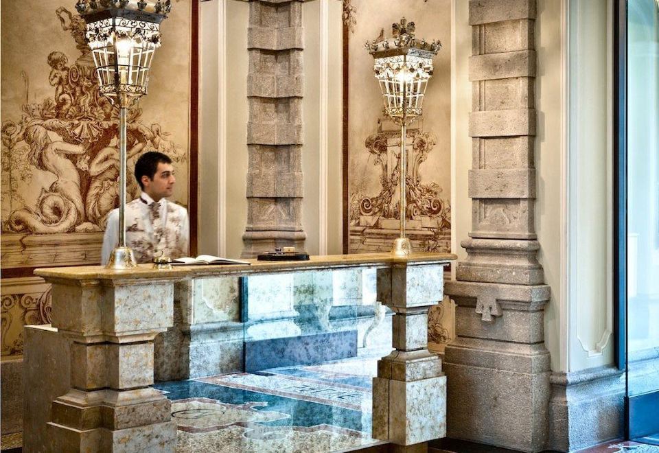 Chateau Monfort Hotel Over view