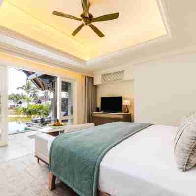 Maradiva Villas Resort and Spa Rooms