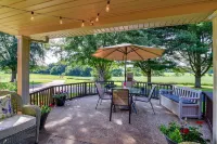 Russell Springs Getaway, 10 Mi to Lake Cumberland! - WiFi