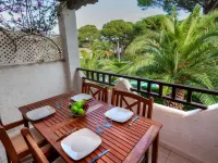 Villa Blanca Feliu Hotels in Pals
