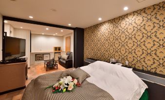 Restay Dee (Adult Only) - Housity