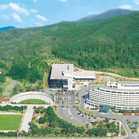 The K Hotel Gyeongju Отели рядом с достопримечательностью «Парк аттракционов Gyeongju World»