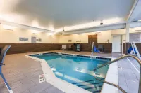 Fairfield Inn & Suites Marquette - Pools