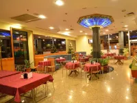 Hotel Turist - City Center - Wifi