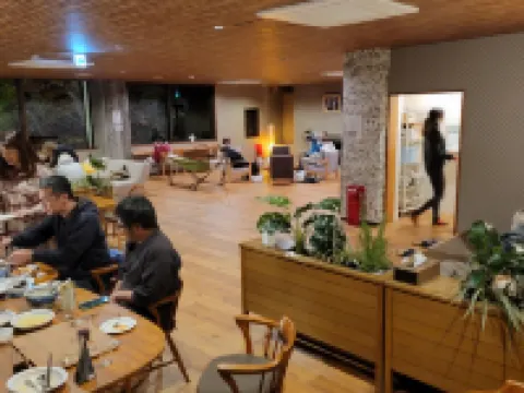 บ้านพักของเค - โฮสเทลออนเซนคินูกาว่า โรงแรมในนิกโก