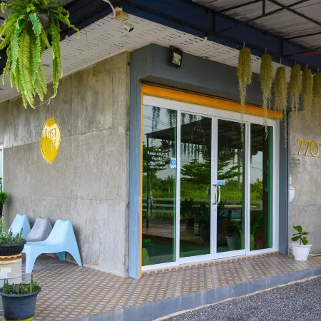Nithra Ratree Hotel