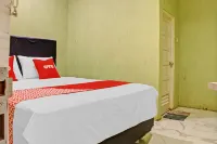 OYO 90112 Hotel Permata Inn Các khách sạn ở Selat Hilir