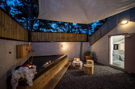 Jeju Private Pension la Reserve Gamseong Pension Отели рядом с достопримечательностью «Остров Удо»