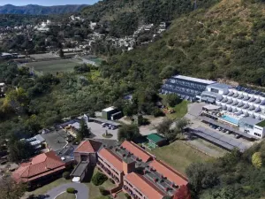 Pinares Panorama Suites, Spa & Convention Center