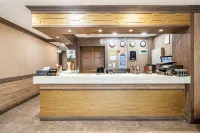 Gumi Road Hotel - parking