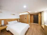 Wate Hotel โรงแรมใกล้สนามกีฬามังมา