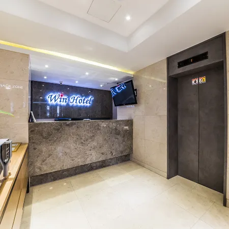 Win Hotel Отели рядом с достопримечательностью «Рынок Амса»