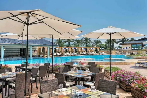 Oran Bay Hotel