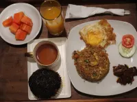 The Salt Guest House Hotel di Maba