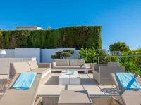 Casawaouw Hotels in Teulada