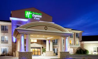 Holiday Inn Express & Suites Sioux Falls-Brandon