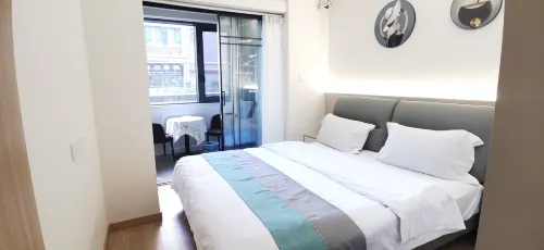 Dexin Yashe 71318 Apartment (Huanhu North Road)