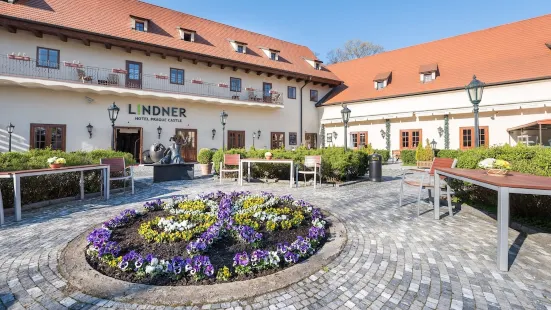 Lindner Hotel Prague Castle