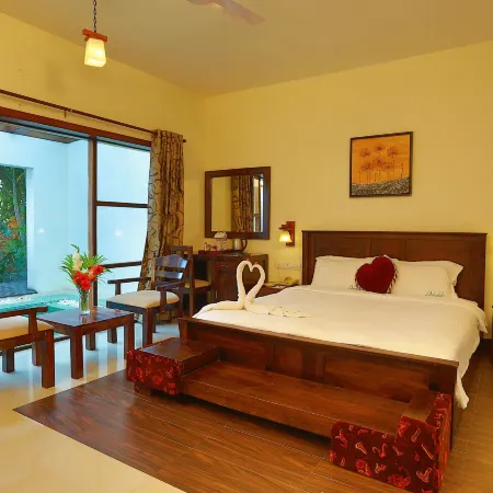 Deshadan Backwater Resort - the Best Sunrise View