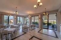 Achilles Hill Hotel - piscina