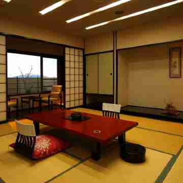 Shinki Rooms