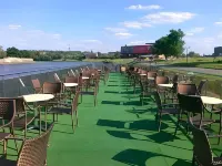 The Boat - Hostel&Chill - ホステル