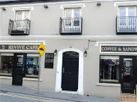 The Eyre Square Townhouse Hotels near Westside Edible Forest Demonstration Garden