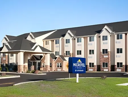 Microtel Inn & Suites by Wyndham Klamath Falls