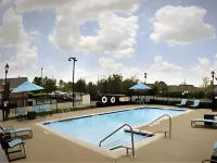 Residence Inn Lexington South/Hamburg Place - Swimmingpools