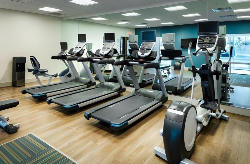 Holiday Inn Express & Suites Medford by IHG photo 5