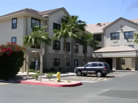 Extended Stay America Suites - Phoenix - Mesa Отели рядом с достопримечательностью «Университет Бенедиктин в Меса»