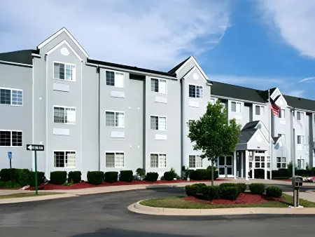 Microtel Inn & Suites by Wyndham Ann Arbor