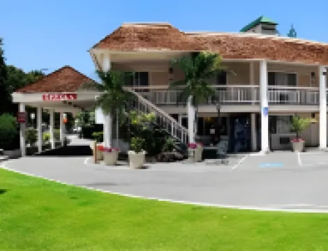 Caravelle Inn Extended Stay Hotels near Winchester Mystery House