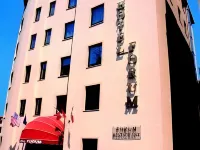 Alfred Hotels Monaco Hotels near Promenade Cap-d’Ail
