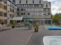 Mountain Side Hotel Whistler by Executive - Rooftop Pools
