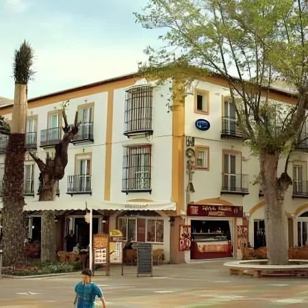 Hostal Marissal by Dorobe