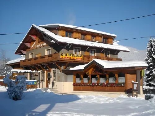 La Boule de Neige Hotels in Samoens