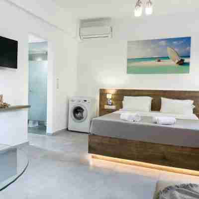 Sunset Loft Suite & Studios Rooms