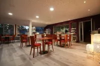 Logis Hôtel Lodge la Valette Hotel a Domloup