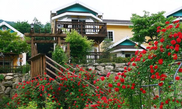 사계절온천펜션