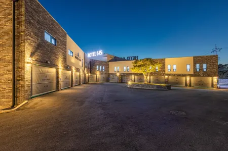 Seosan Hotel 645