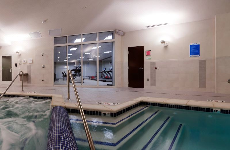 Holiday Inn Detroit Metro Airport by IHG photo 4