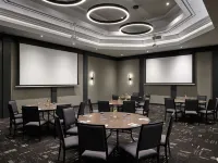 Hyatt Place Montreal Downtown Hotels near Clock Tower Beach