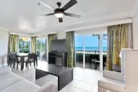 Holiday Inn Resort Grand Cayman Hotel a Grand Cayman