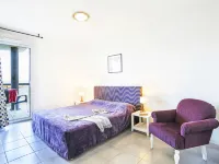 L'Estacade Hotels near E.Leclerc Capbreton