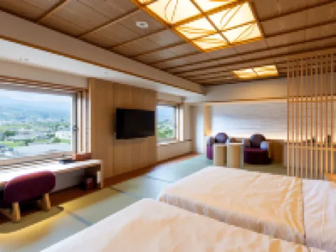 ホテル春日居 笛吹のホテル