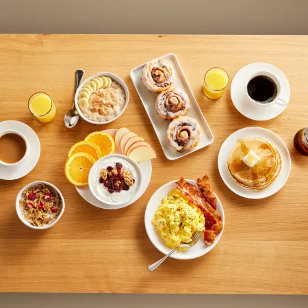 Holiday Inn Express & Suites NAPLES DOWNTOWN - 5TH AVENUE by IHG