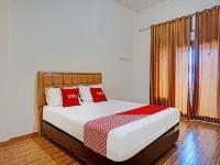 RedDoorz Syariah Near Alun Alun Balai Kota Tegal