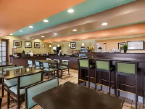 Baymont by Wyndham Elizabeth City Hotels in Pasquotank County