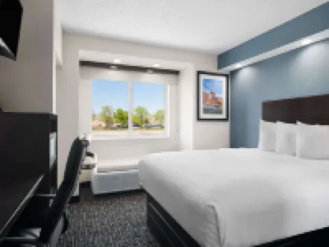 Baymont by Wyndham Boardman Hotels in Boardman Township